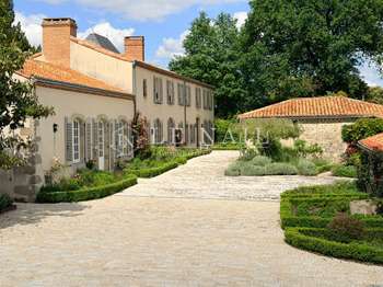 Vente maison 12 pièces