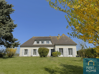 Vente maison 9 pièces