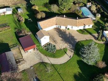 Vente maison 6 pièces Thuré 86