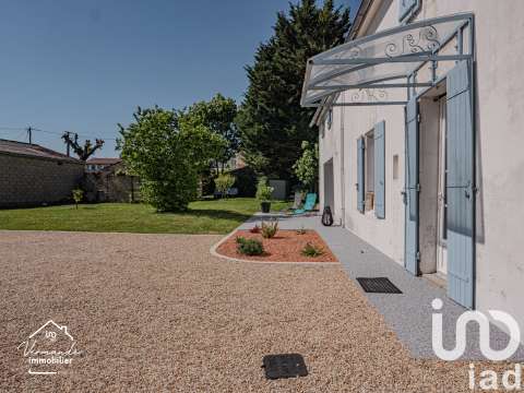 Vente maison 9 pièces Tonnay-Boutonne 17
