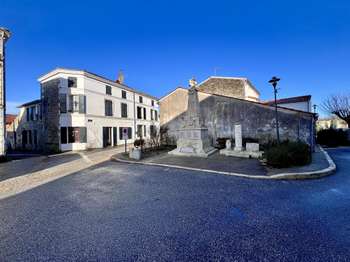 Vente maison 7 pièces Tonnay-Boutonne 17