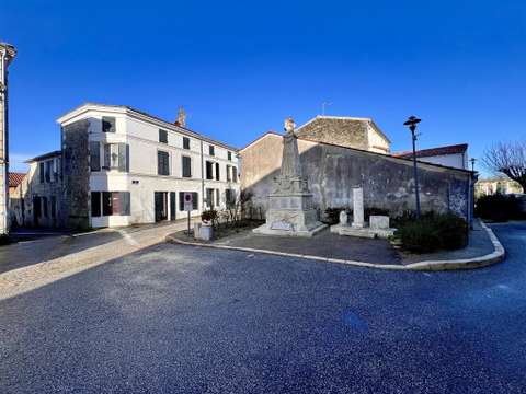 Vente maison 7 pièces Tonnay-Boutonne 17