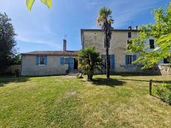 Vente maison 6 pièces Tonnay-Boutonne 17