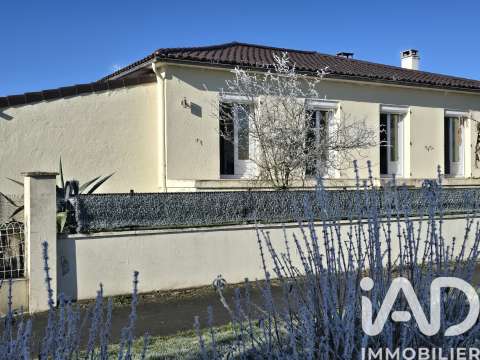 Vente maison 7 pièces Tonnay-Charente 17