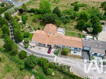 Vente maison 10 pièces Tonnay-Charente 17