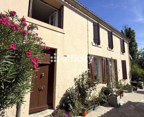Maison 4 pièces 99 m² · à Tonnay-Charente · 99 m² · 159 000 €