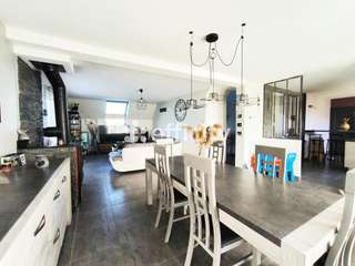 Vente maison 8 pièces