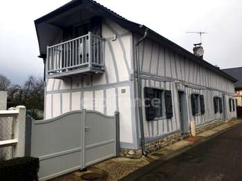 Vente maison 9 pièces Tôtes 76