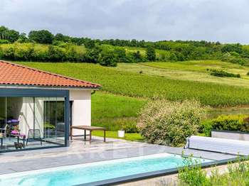 Maison 6 pièces 169 m² · à Tournus · 169 m² · 549 000 €