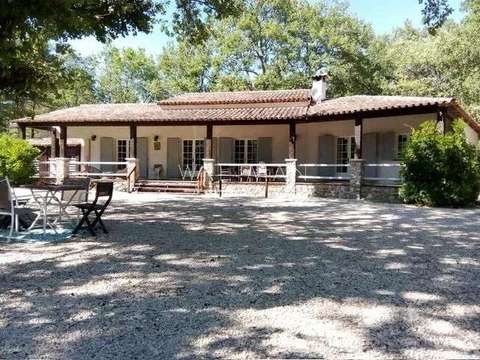 Vente maison 6 pièces Tourrettes 83