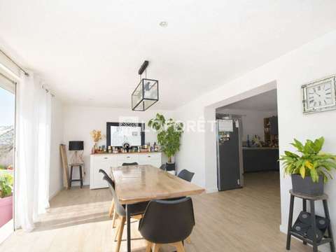 Vente maison 8 pièces Tourrettes 83