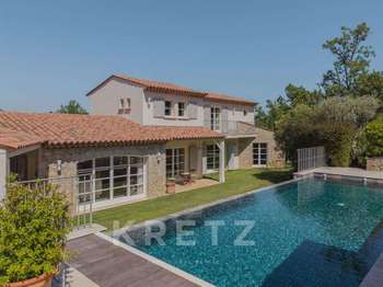 Vente maison 4 pièces Tourrettes 83