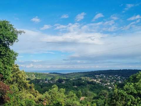 Vente maison 5 pièces Tourrettes-sur-Loup 06