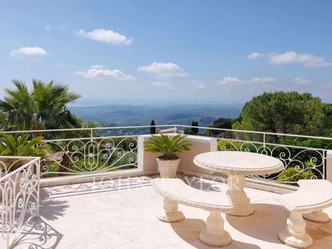 Vente maison 6 pièces Tourrettes-sur-Loup 06