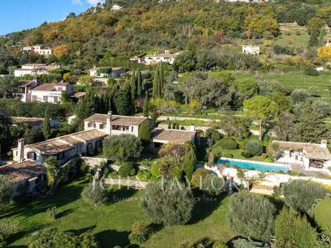 Vente maison 11 pièces Tourrettes-sur-Loup 06