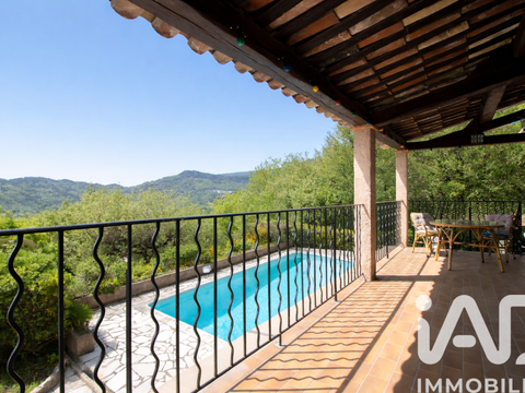 Vente maison 5 pièces Tourrettes-sur-Loup 06