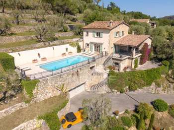 Vente maison 6 pièces Tourrettes-sur-Loup 06