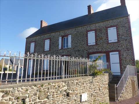 Vente maison 10 pièces Tourville-sur-Sienne 50