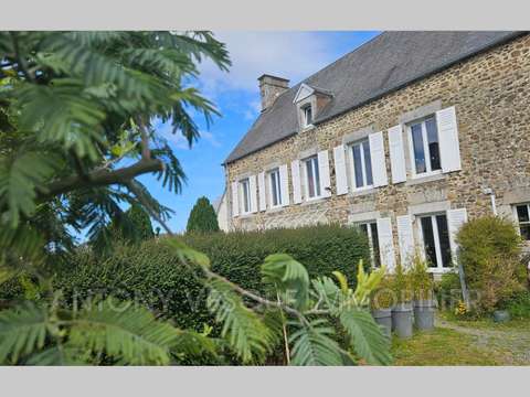 Vente maison 8 pièces Tourville-sur-Sienne 50
