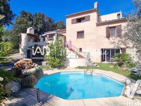 Vente maison 5 pièces Trans-en-Provence 83