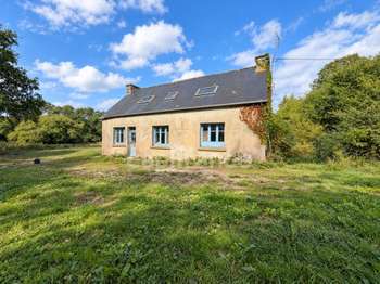 Vente maison 5 pièces Trébrivan 22
