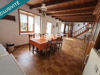 Vente maison 9 pièces