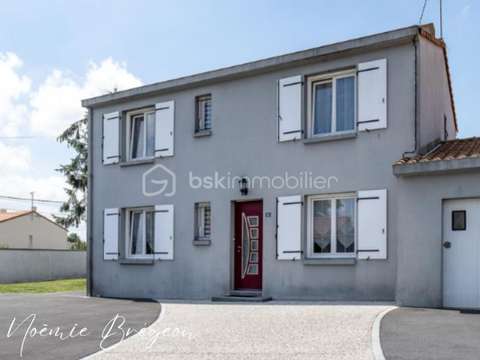 Vente maison 7 pièces Treize-Septiers 85