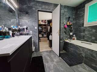 Vente maison 13 pièces