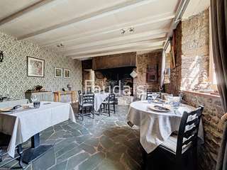Vente maison 13 pièces