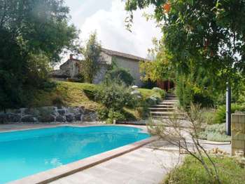 Vente maison 19 pièces Trespoux-Rassiels 46