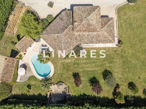 Vente maison 9 pièces Trets 13