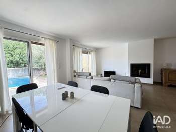 Vente maison 5 pièces Trets 13