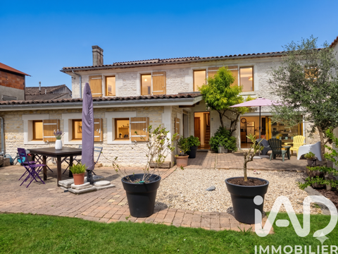 Vente maison 9 pièces Triac-Lautrait 16