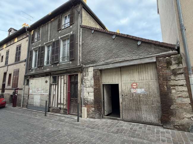 Maison 5 pièces 143 m² · à Troyes · 143 m² · 135 000 €