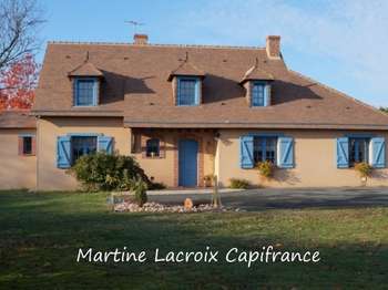 Vente maison 8 pièces Tuffe 72