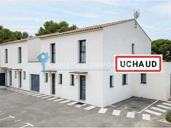 Maison 15 pièces 304 m² · à Uchaud · 304 m² · 845 000 €