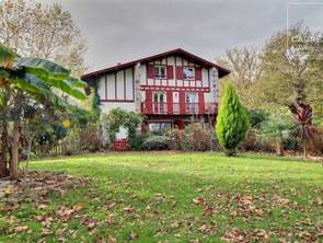 Vente Maison 8 piècesUrrugne