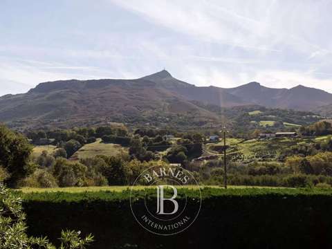 Vente maison 6 pièces Urrugne 64