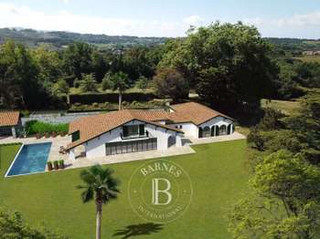 Vente maison 10 pièces Urrugne 64