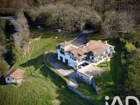 Vente maison 10 pièces Urrugne 64