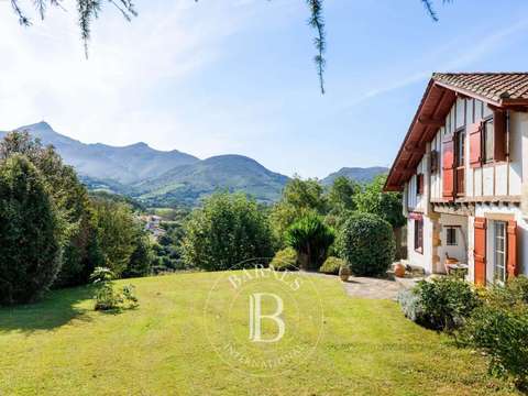 Vente maison 6 pièces Urrugne 64