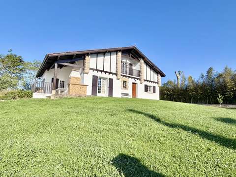 Vente maison 5 pièces Urrugne 64