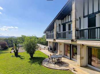 Vente maison 10 pièces Urrugne 64