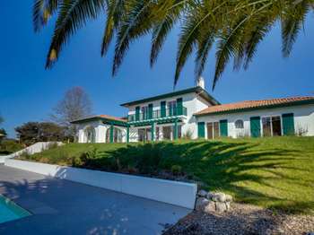 Vente Maison 7 chambresUrrugne