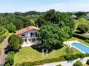 Vente Maison 6 chambresUrrugne