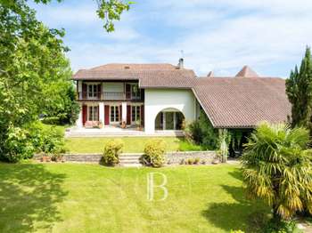Vente maison 7 pièces Urt 64