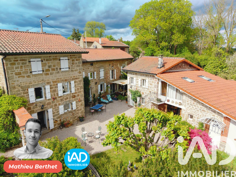 Vente maison 10 pièces Usson-en-Forez 42