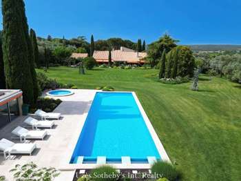 Vente maison 8 pièces Uzès 30