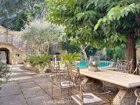Vente maison 12 pièces Uzès 30