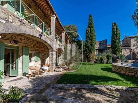 Vente maison 10 pièces Uzès 30